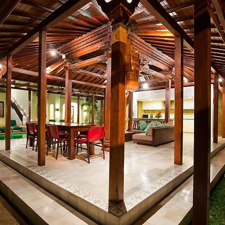 Villa Amalia Legian Extérieur photo